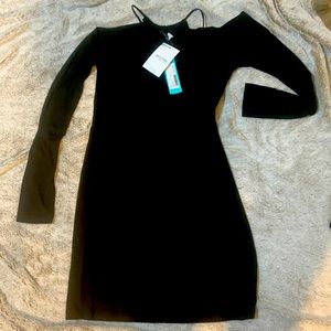 NWT long sleeve midi length cold shoulder style LNA dress perfect condition